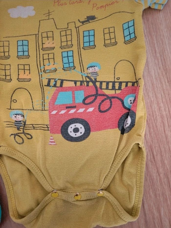 Lot de 2 bodies DPAM 12 mois - photo numéro 2