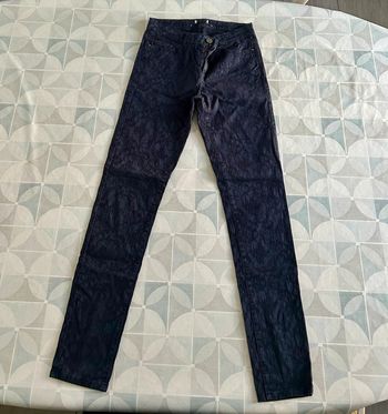 Jean skinny femme 38 / M - en très bon état