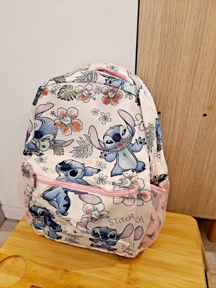 magnifique sac à dos NEUF stitch tropical cartable école rentrée scolaire