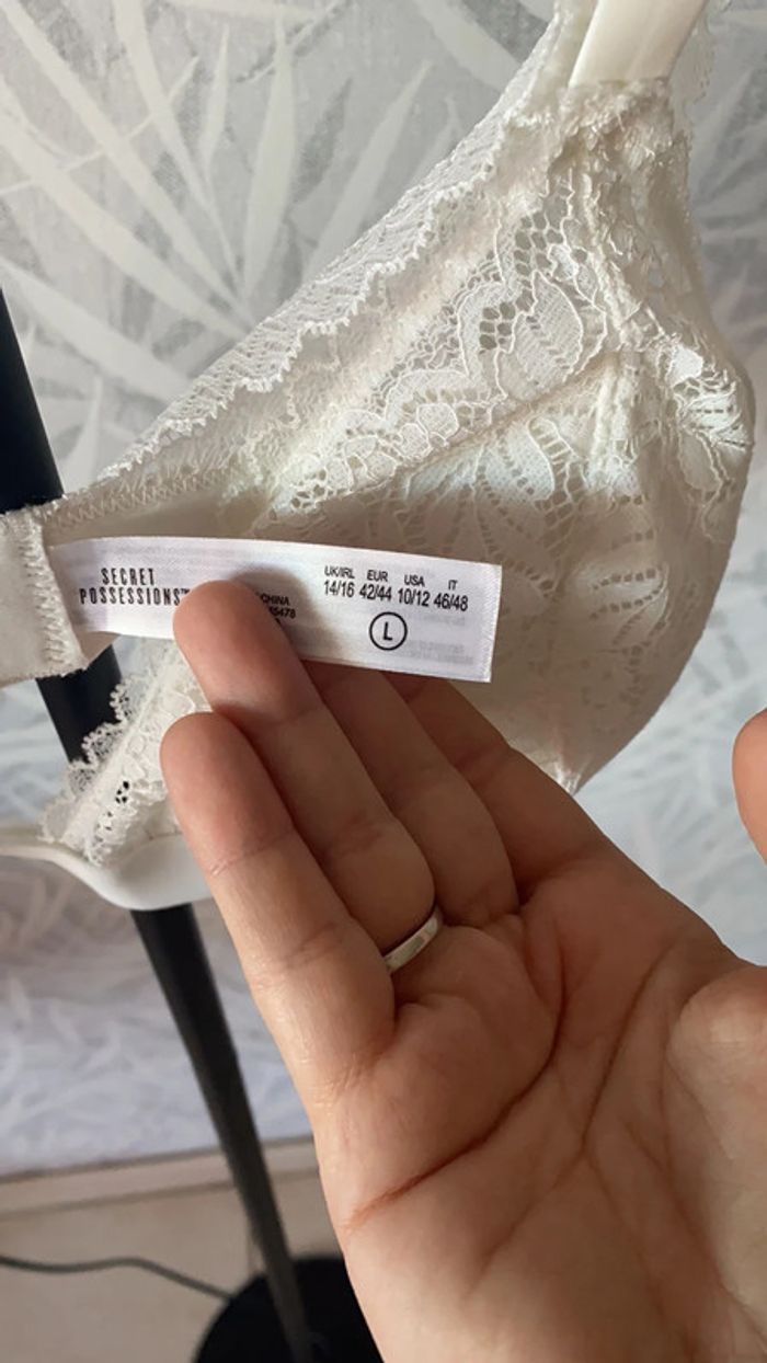 Soutien gorge - photo numéro 3