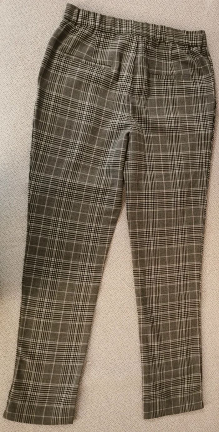 Pantalon droit à carreaux
