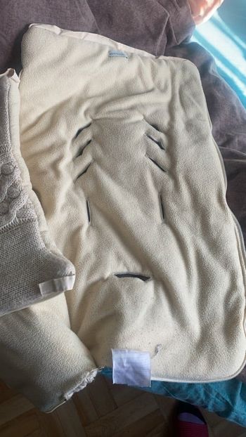 Protège à mettre dans cosy comme landeau