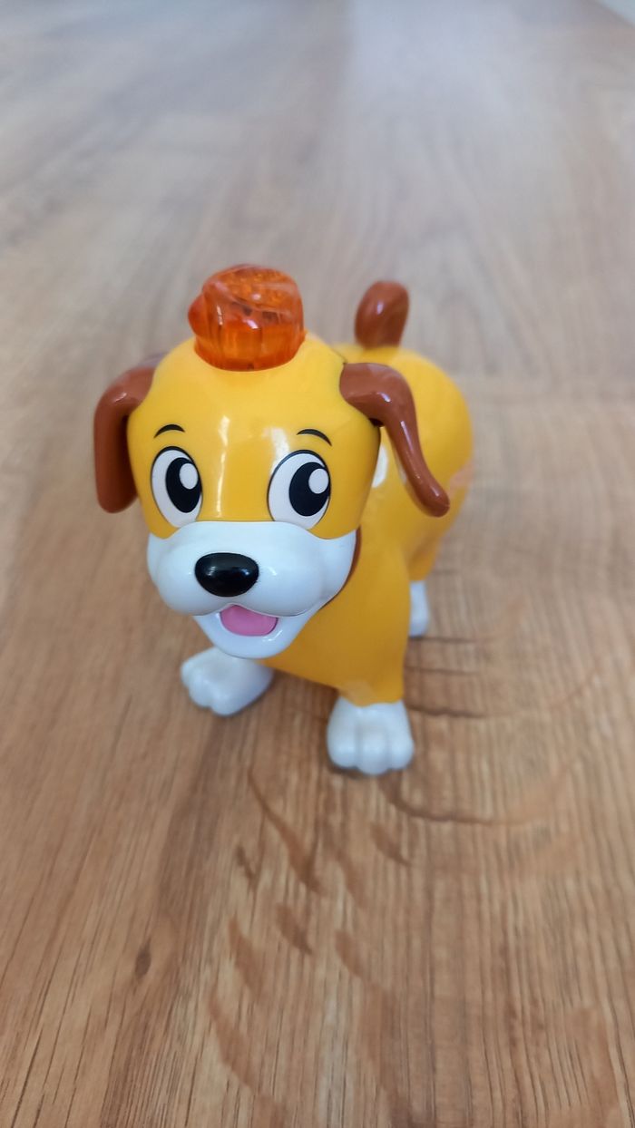 Petit chien Pipo parlant