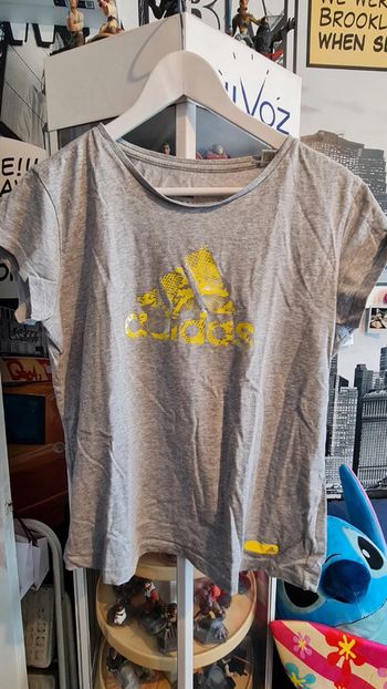 T-shirt femme Adidas