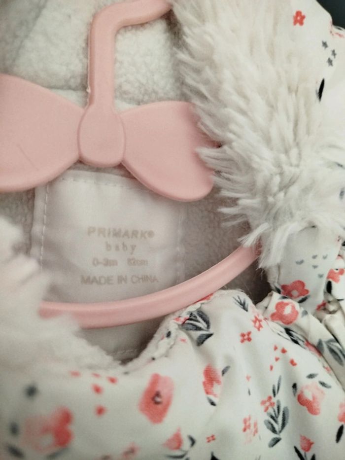 Combinaison hiver fleurie 🪷 3 mois - photo numéro 4