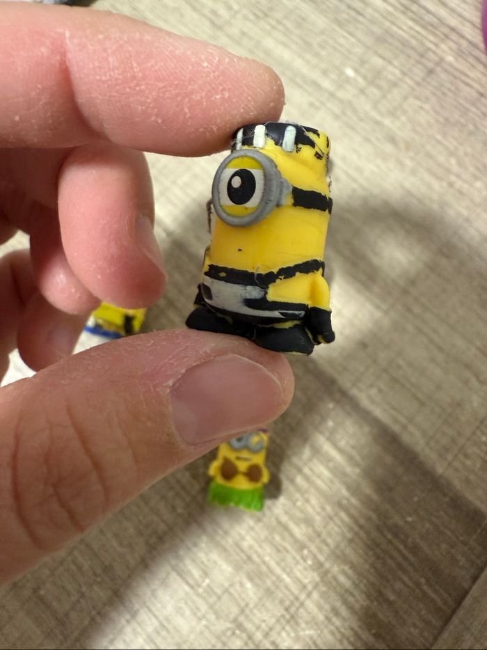 Lot de figurines Minions - photo numéro 4