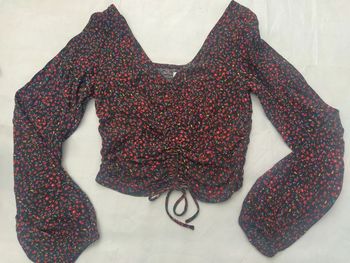Blouse crop fleurie H&M