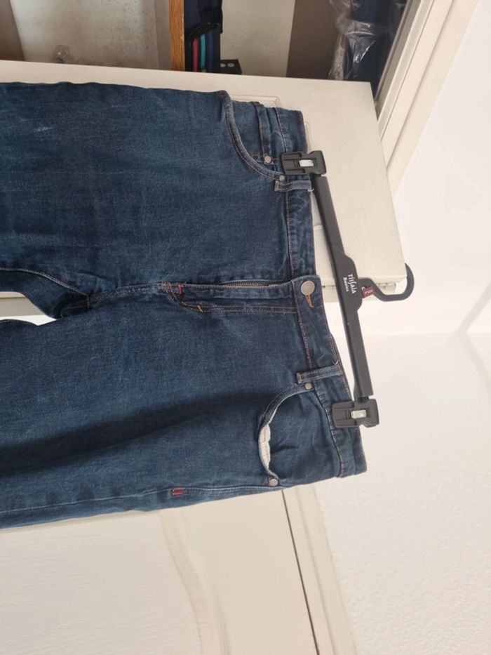 Jean t48 - photo numéro 2