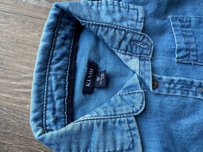 - Chemise Kiabi   - 1 mois  - Très bon état - photo numéro 2