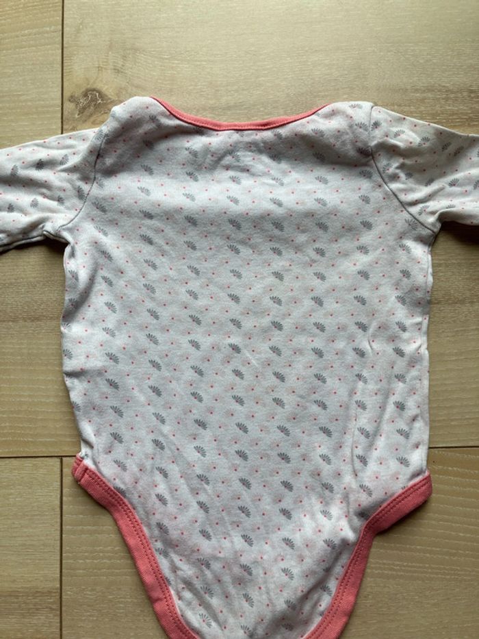 Body Obaibi 6 mois - photo numéro 4