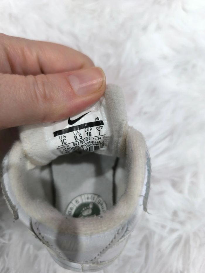 Chaussures Nike - photo numéro 3