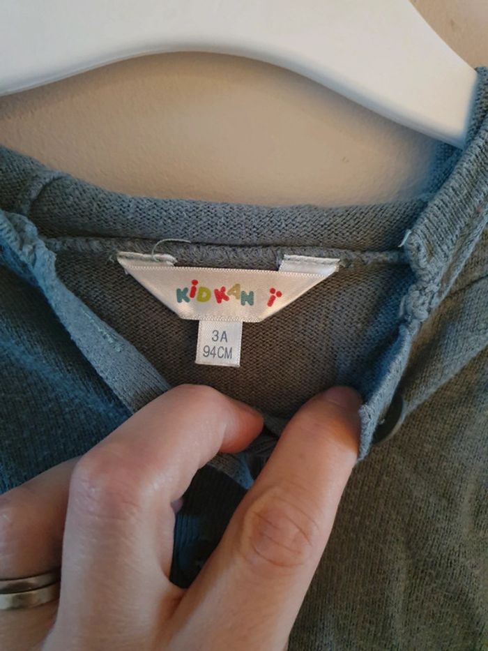 Joli pull vert taille 3 ans capuche - photo numéro 2