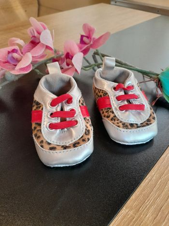 Chaussure bebe 16 17