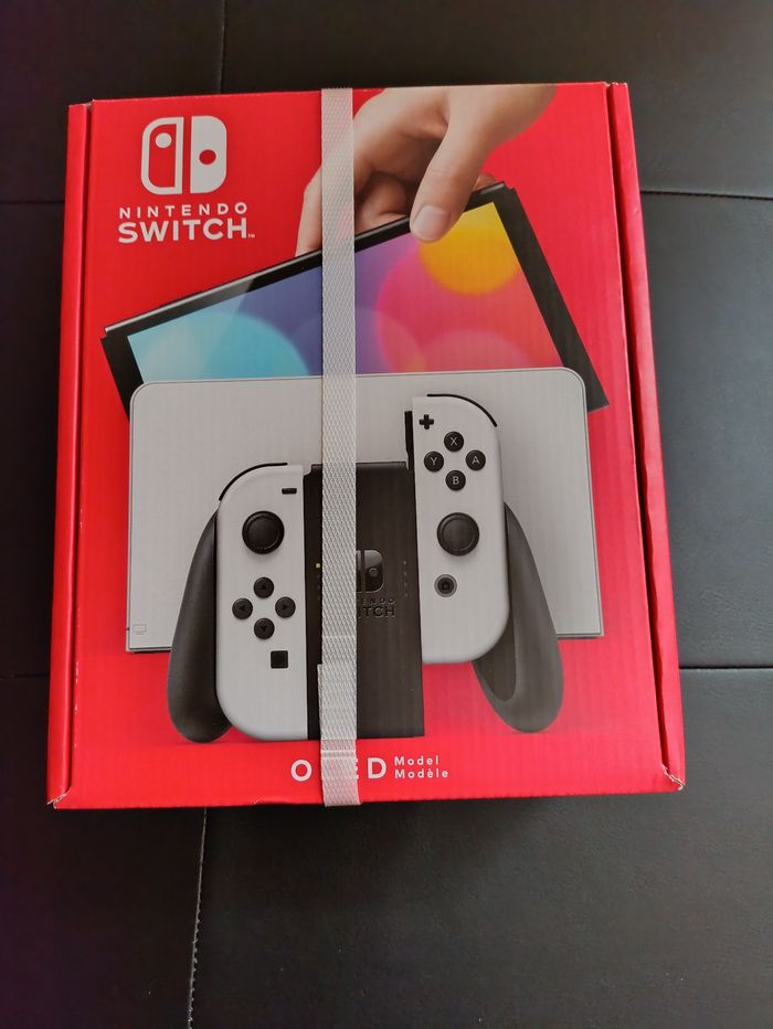 Nintendo Switch Oled sous scellé