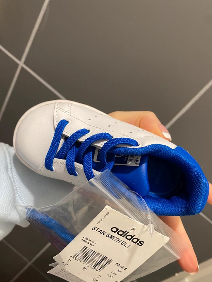 Adidas Stan Smith taille 21 neuve - photo numéro 3