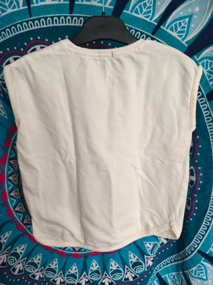 T-shirt sans manche - photo numéro 2
