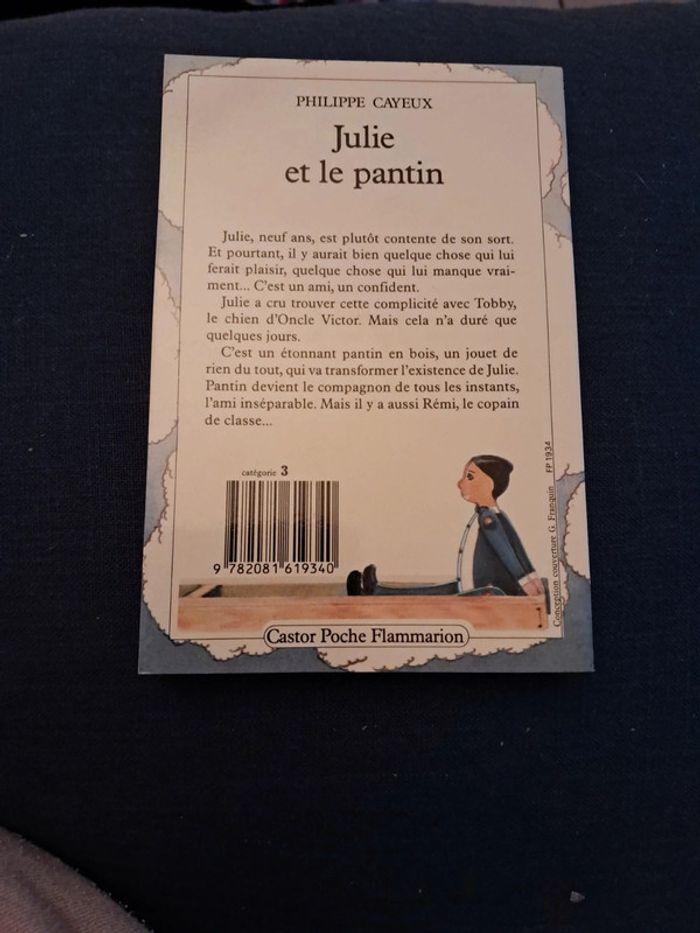 Julie et le pantin - photo numéro 2