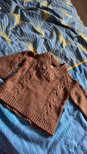 Pull 9 mois 71 cm