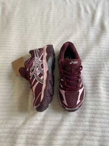 asics cumulus 16 bordeaux taille 39
