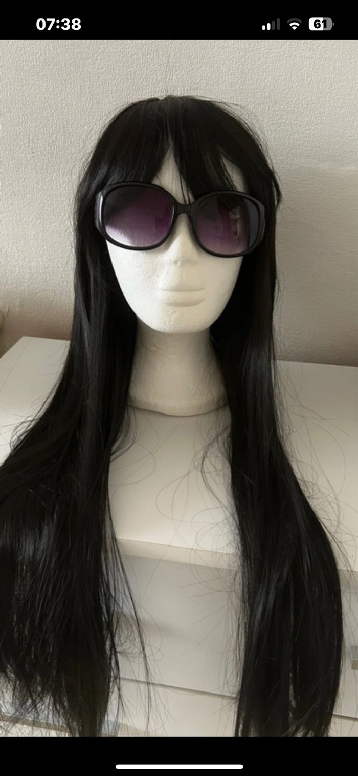 Perruque longue brune - photo numéro 3