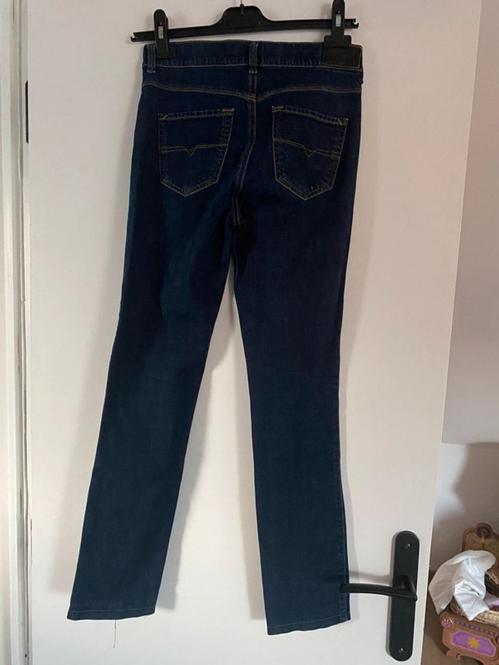 Jeans diesel - photo numéro 3