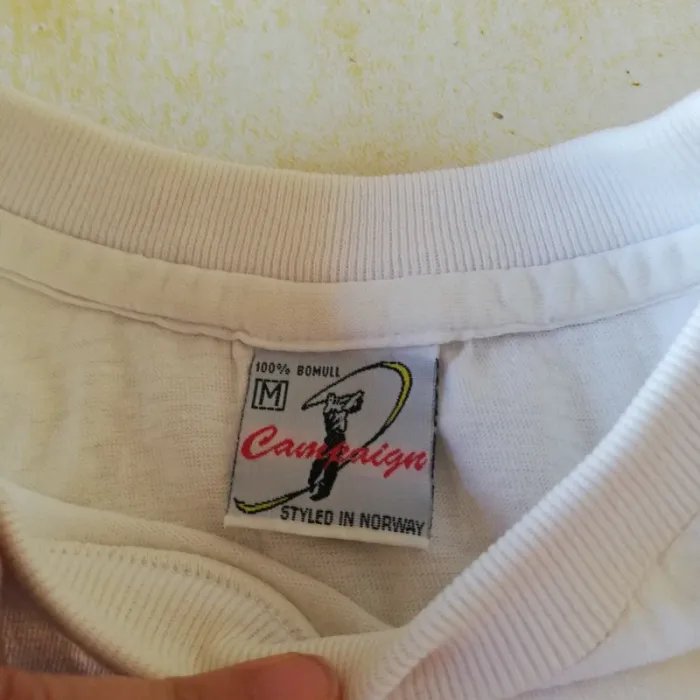 Tee-shirt manches courtes t. M ou 38/40 Norvege - photo numéro 3