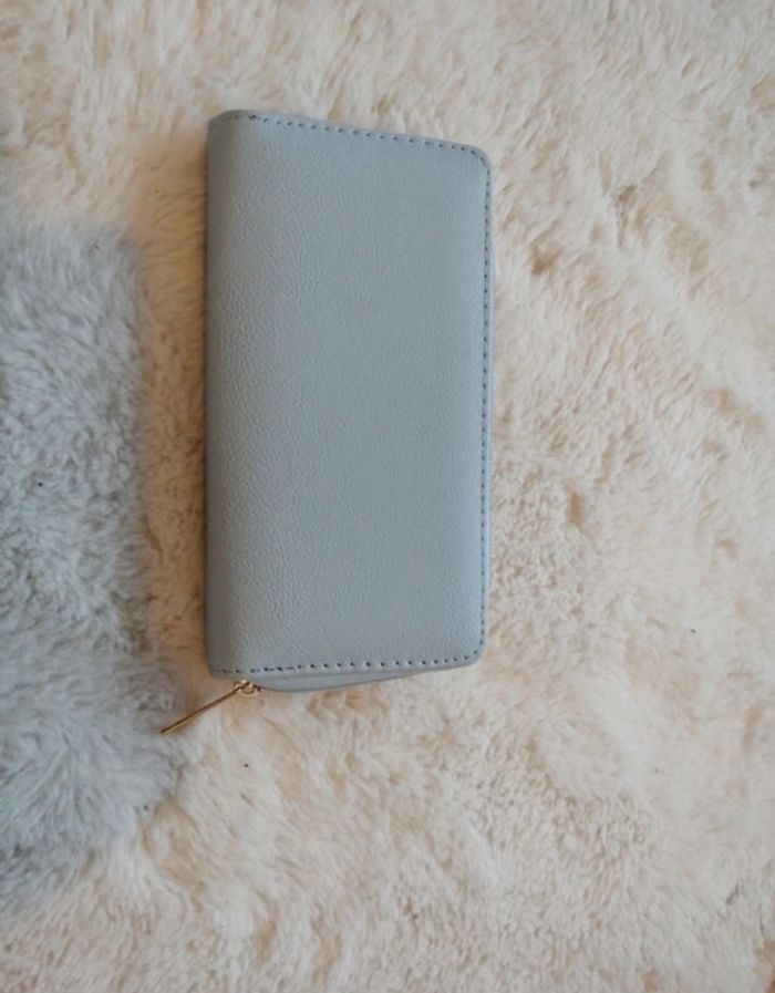 Portefeuille neuf bleu ciel 10x19cm