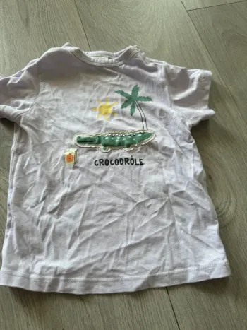 Thee shirt tao