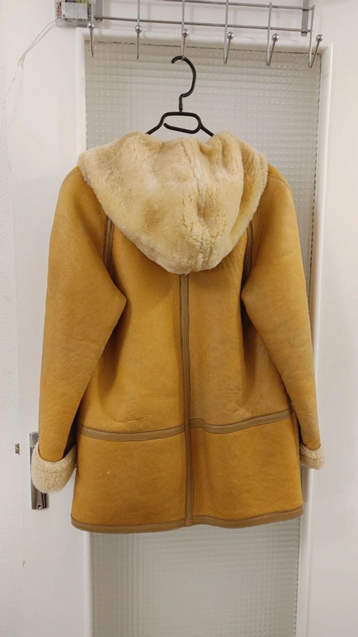 Beau manteau en peau de mouton retourné Shearling montone capuche laine blanche - photo numéro 14