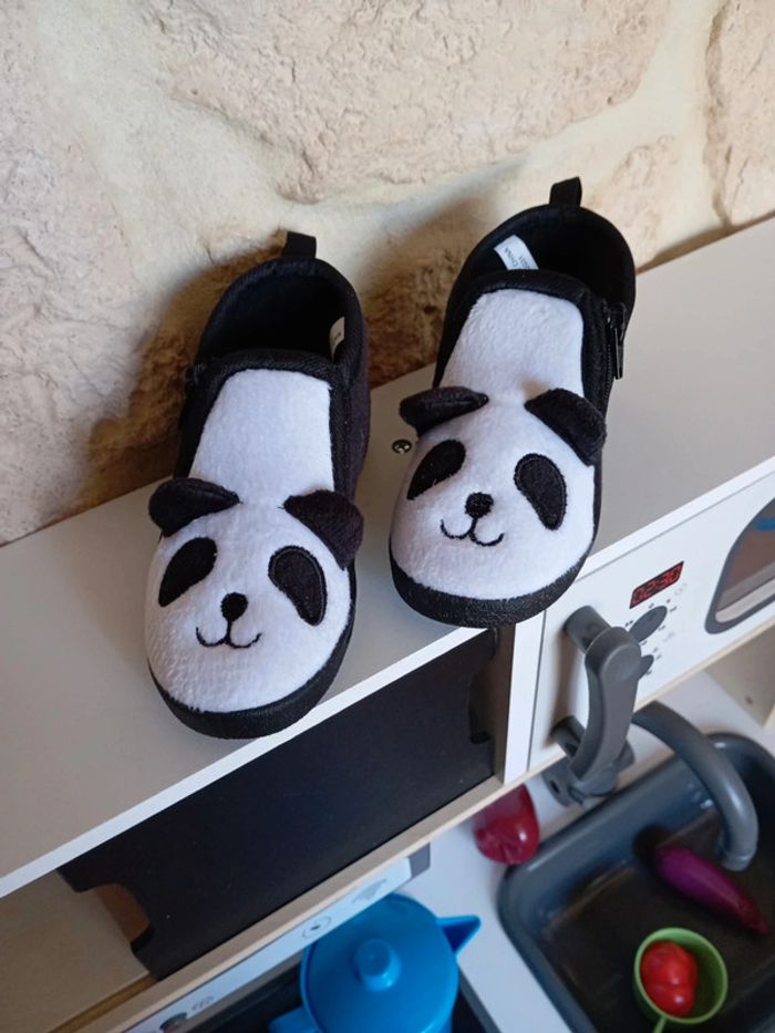 Chausson taille 22