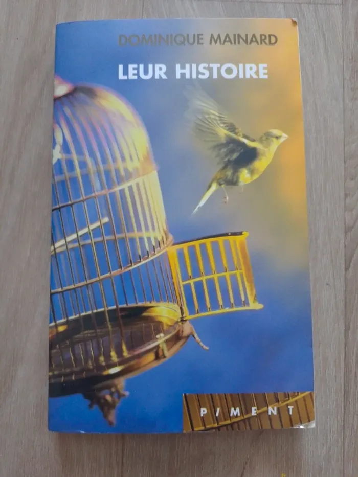 Livre leur histoire