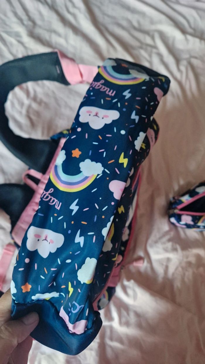 Cartable licorne et sa trousse - photo numéro 5