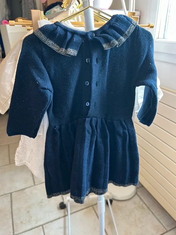 Jolie robe d’hiver en maille Kiabi 9 mois en très bon état - photo numéro 2