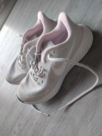 Baskets Nike 35.5