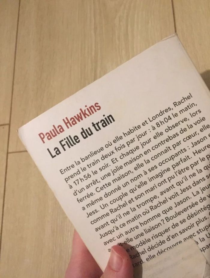 Livre 📚 "La Fille du train" Pocket 4euros - photo numéro 4