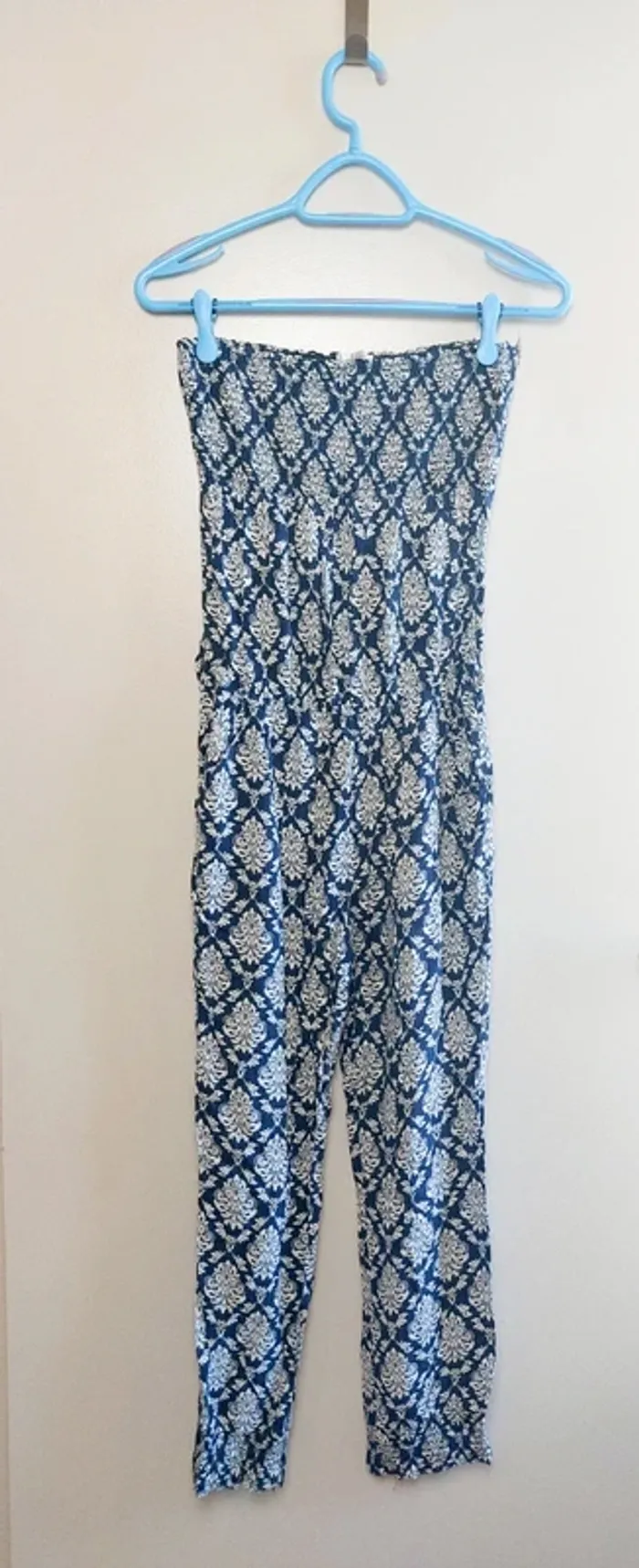 Combinaison Belcci taille 36 - photo numéro 2