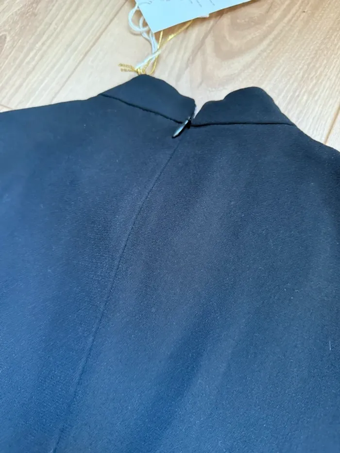 Robe noir - photo numéro 6