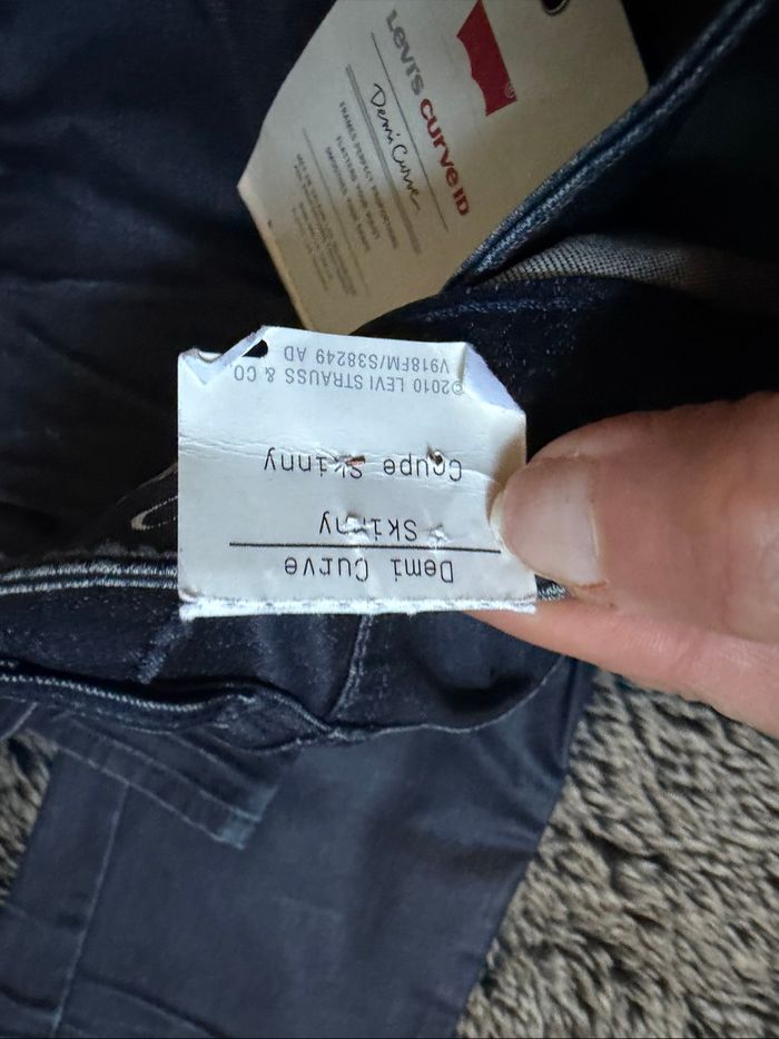 Jeans Lévis enduit bleu marine - photo numéro 6