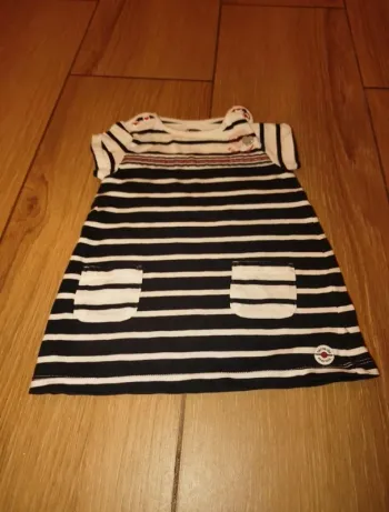 Robe bébé fille 6 mois neuve Terre de Marins