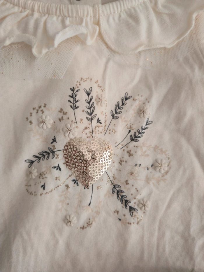 Ensemble cérémonie haut pailleté coeur doré jupe dentelle broderies orchestra 2 ans 23 mois - photo numéro 4
