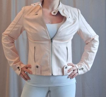 Veste simili cui rose pâle perfecto