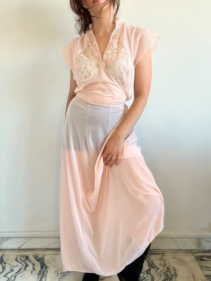 Nuisette vintage années 50 rose à dentelle taille S à XL 🌸