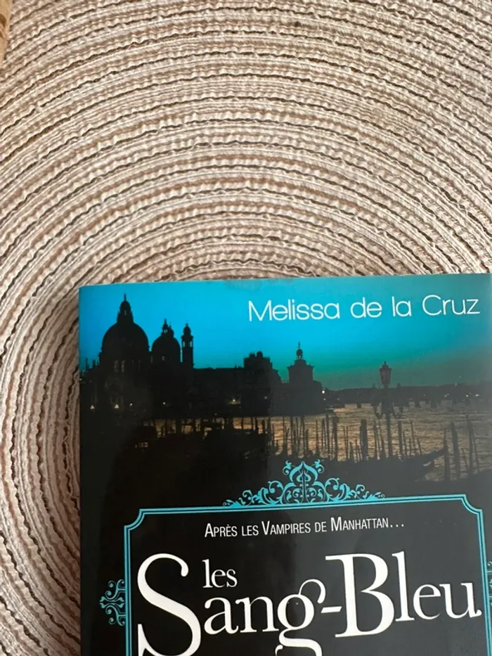 Livre Les Sang-Bleu - photo numéro 7