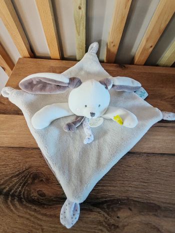 Lapin beige gris marron baby nat