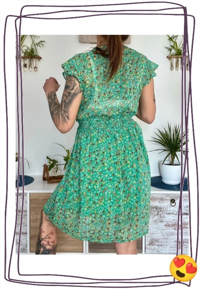 Robe courte manches courtes taille S/M - Season - photo numéro 3