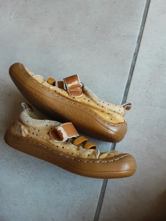 Chaussures tissu vegan jaune P. 24 - photo numéro 3