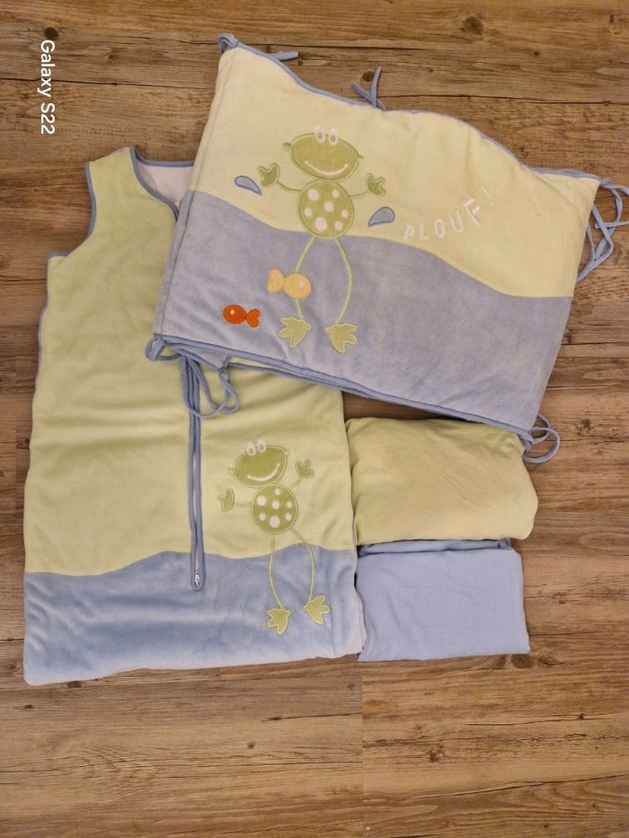 Lot tour de lit + gigoteuse + 2 draps housse lit bébé standard