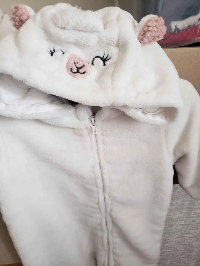 Combinaison fille 9 mois - photo numéro 4