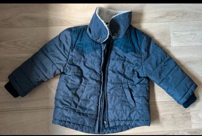 Manteau taille 18 mois