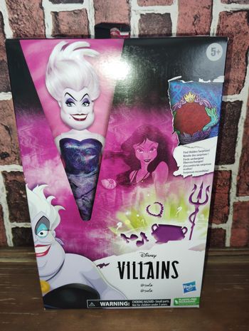 Coffret poupée Disney villains Ursula 